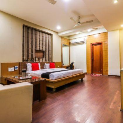 Hotel Mandakini Plaza Kanpur Eksteriør billede
