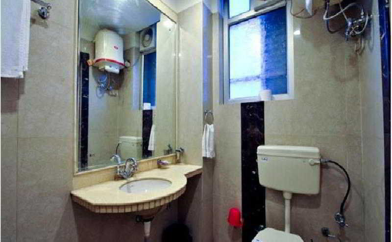 Hotel Mandakini Plaza Kanpur Eksteriør billede